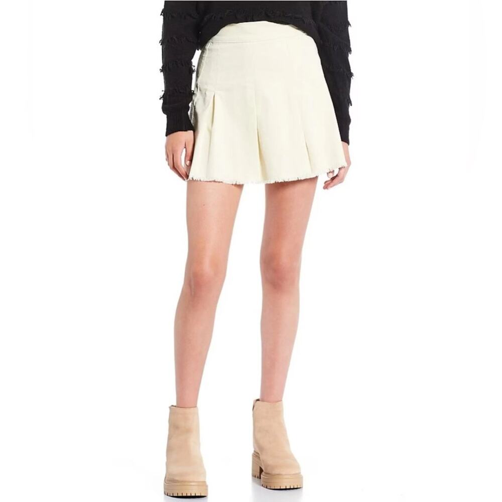 Chelsea & Violet Elegant Corduroy Cream Mini Skirt Size M